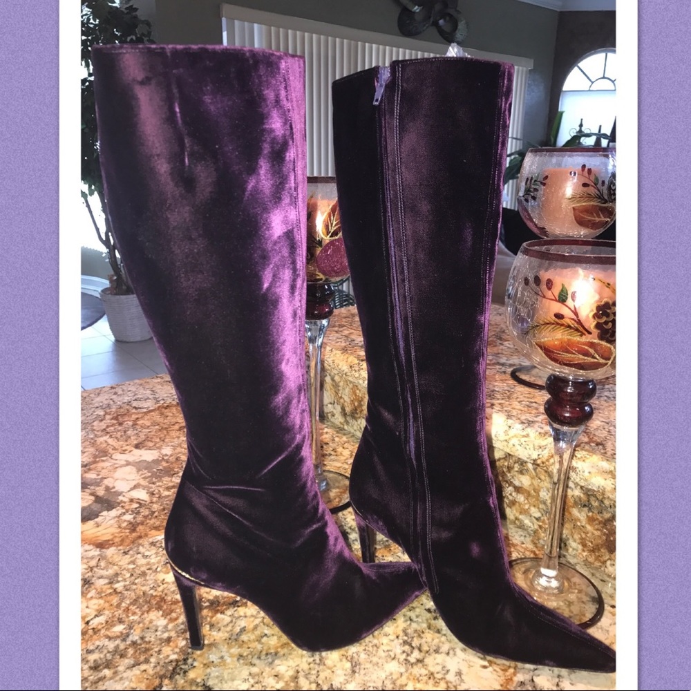 💜Versace Tall Boots ❤️very beautiful color